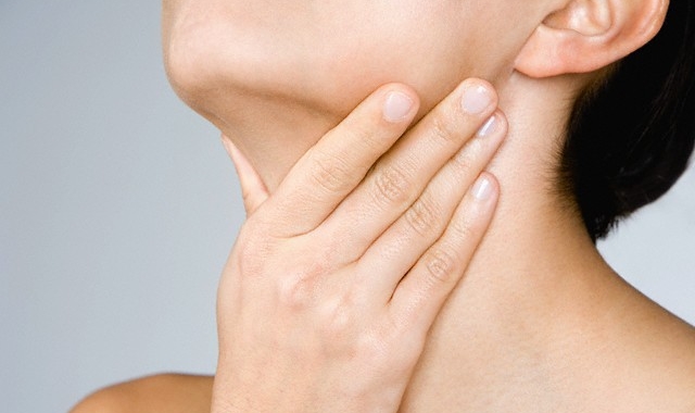Болезни щитовидной железы у женщин влияют на вес